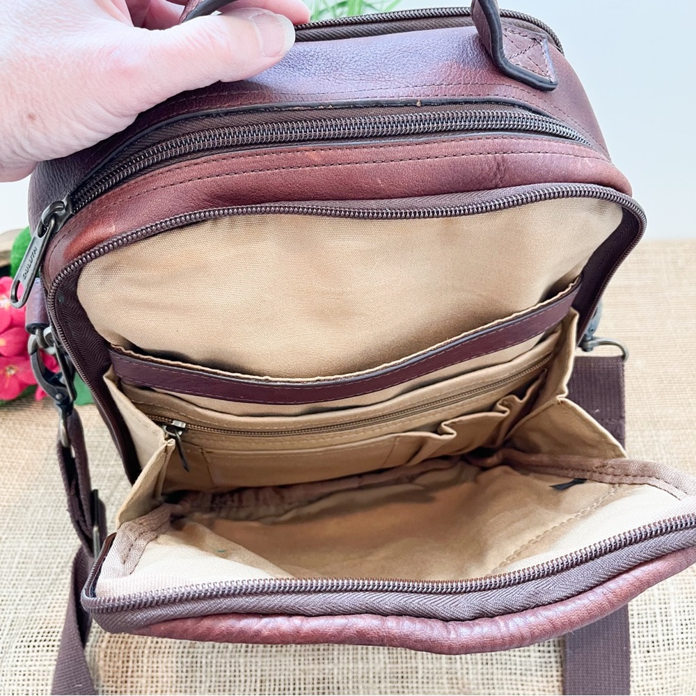 Duluth Trading Co Brown Leather Crossbody Travel Bag - Picture 11 of 16
